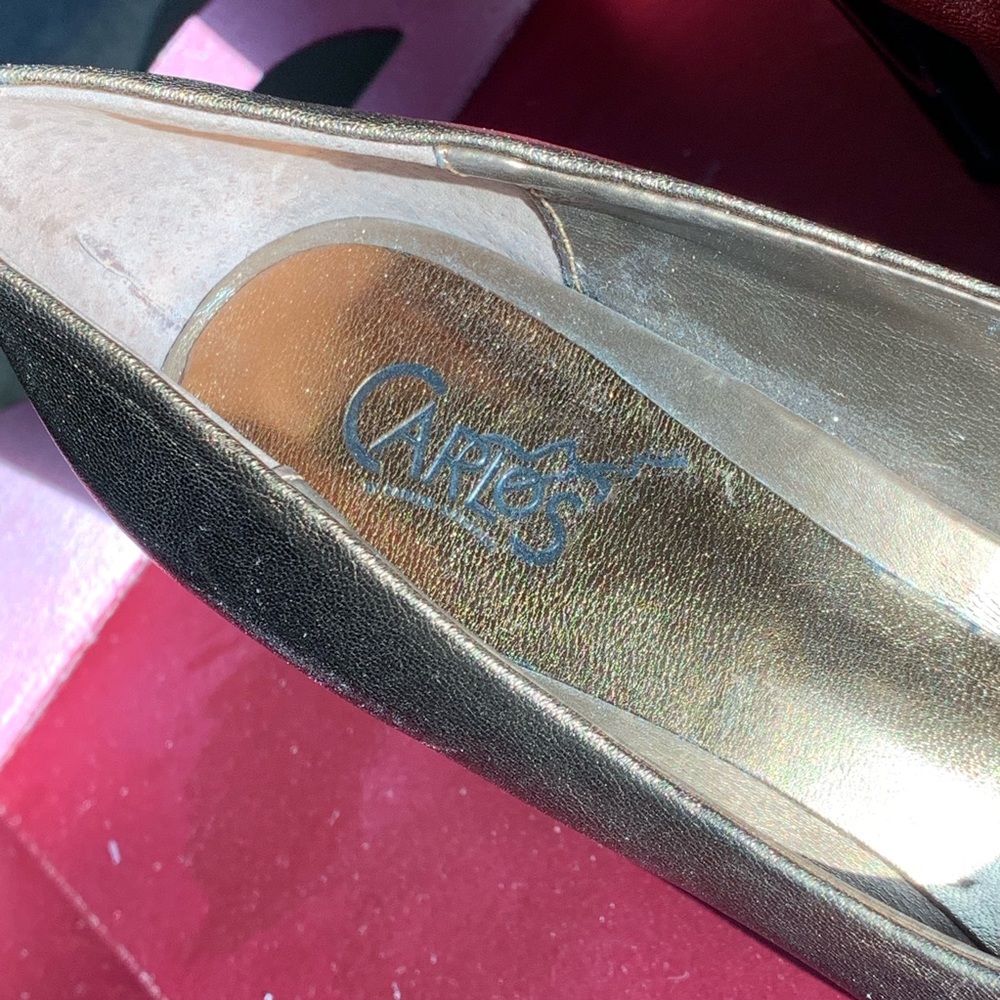 Carlos Santana Golden High Heels - Picture 7 of 7